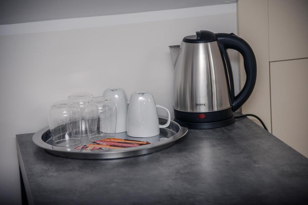 Mini Hotel Riverlux Apartments Bačka Palanka Екстериор снимка