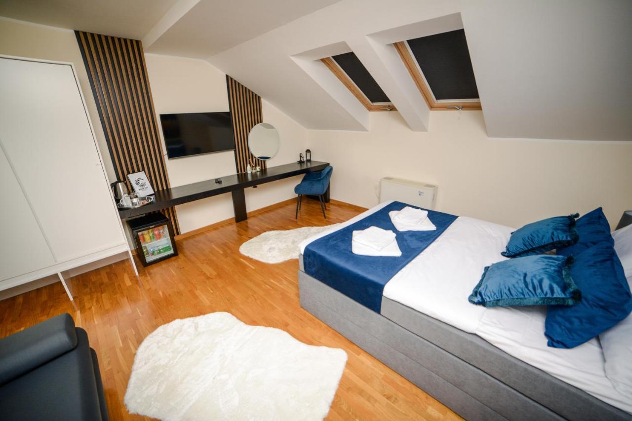 Mini Hotel Riverlux Apartments Bačka Palanka Екстериор снимка