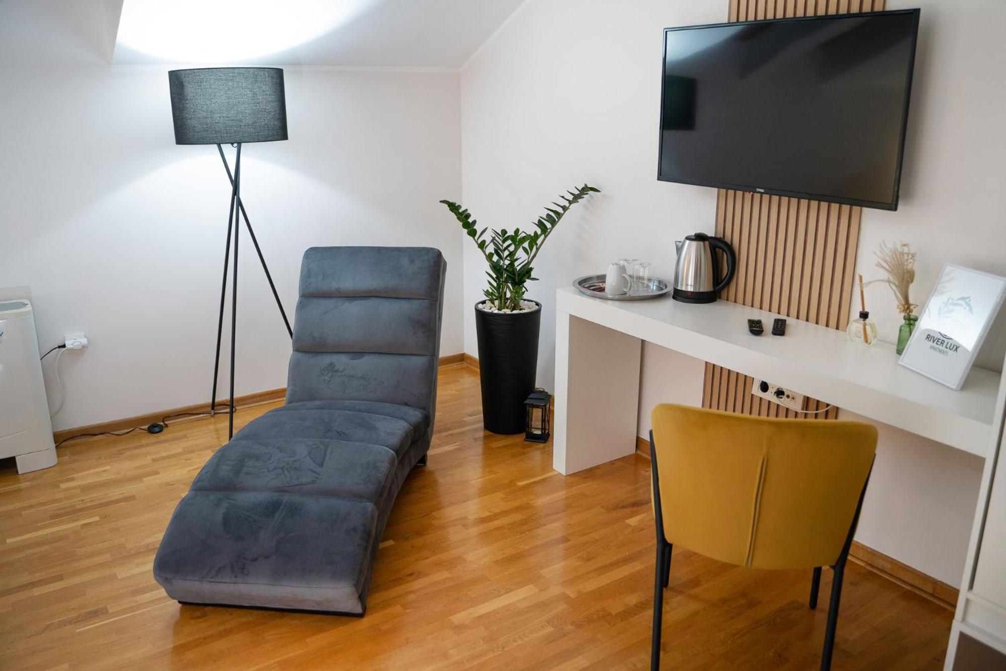 Mini Hotel Riverlux Apartments Bačka Palanka Екстериор снимка