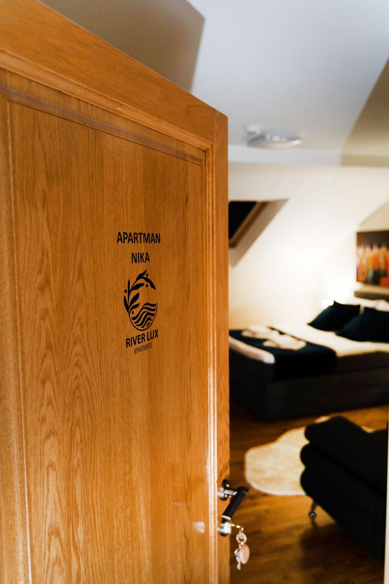 Mini Hotel Riverlux Apartments Bačka Palanka Екстериор снимка