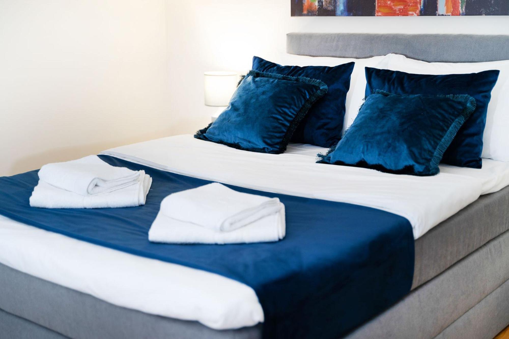 Mini Hotel Riverlux Apartments Bačka Palanka Екстериор снимка